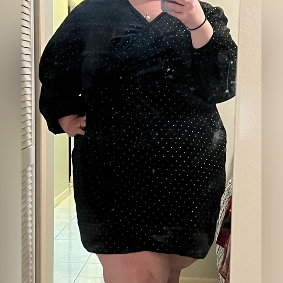 Nwt! Nine West 4x black studded velvet wrap dress - Picture 6 of 10